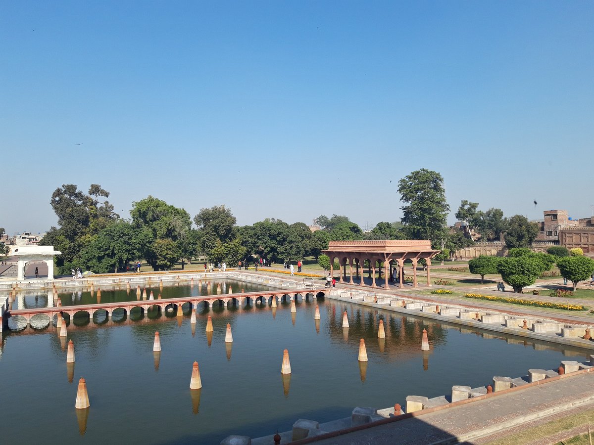 Shalimar Garden Image 2